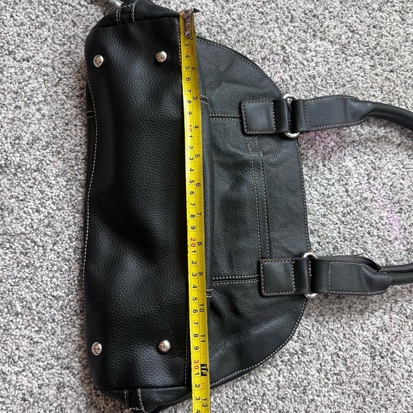 Tignanello Black Pebbles Leather Handbag Medium Size Silver Hardware - Picture 8 of 11